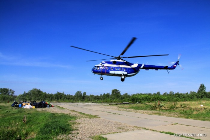 Посадка вертолета МИ-8